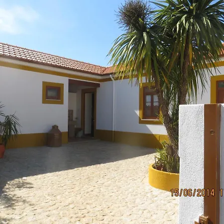 شاليه Casa Da Avo, Campo A 2 Kms Do Mar إسبِنو