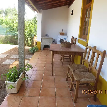 شاليه Casa Da Avo, Campo A 2 Kms Do Mar